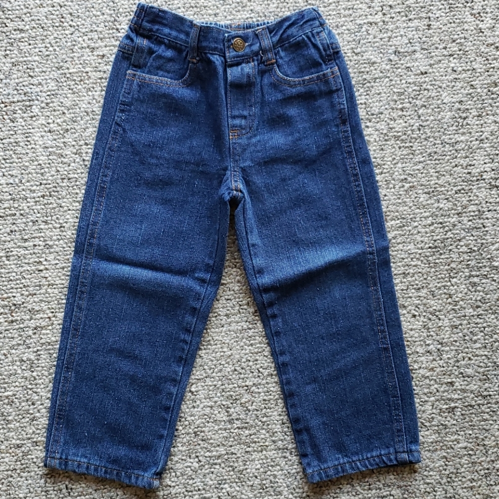 Jake Jean Outfit - Picture 3 of 4